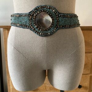 Beaded detailed sea shells belt